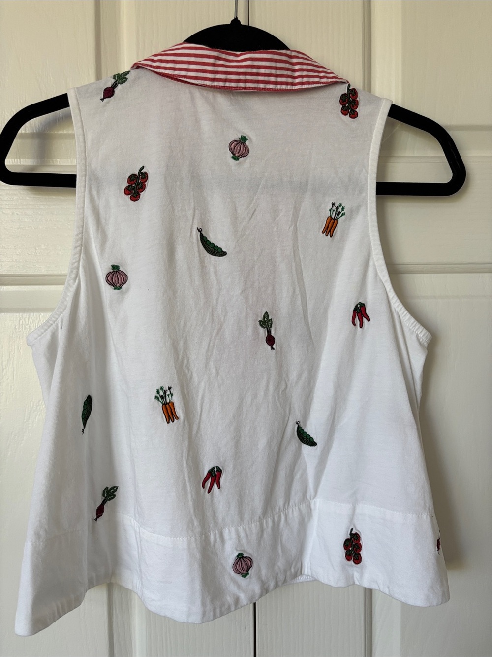 Maeve White Sleeveless Collared Tank with Red Stripes and Vegetable Embroidery - Picture 2 of 3